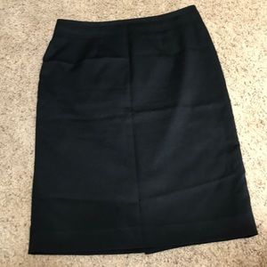 Black pencil skirt